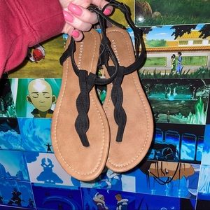 black & brown aeropostale sandals